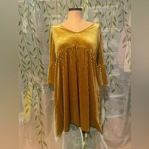 Velvet Gold dress